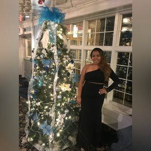 Two Piece Black Off the Shoulder Top and Long Maxi Skirt - Woman Size Large